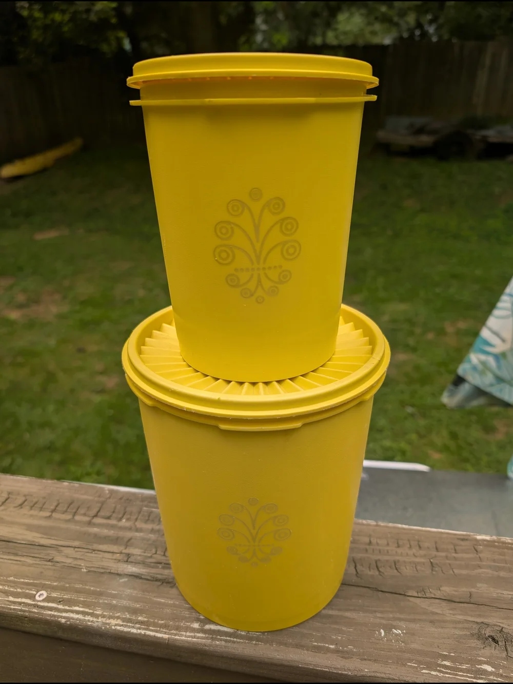 Tupperware Bright Yellow Stackable Canisters (Set of 2)